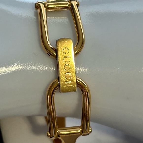 Gucci Gold Rectangular Women's Watch - Picture 7 of 14